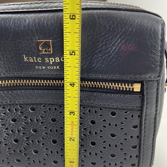 Kate Spade New York  LooLoo Perri Lane Leather Crossbody Purse - Picture 6 of 9